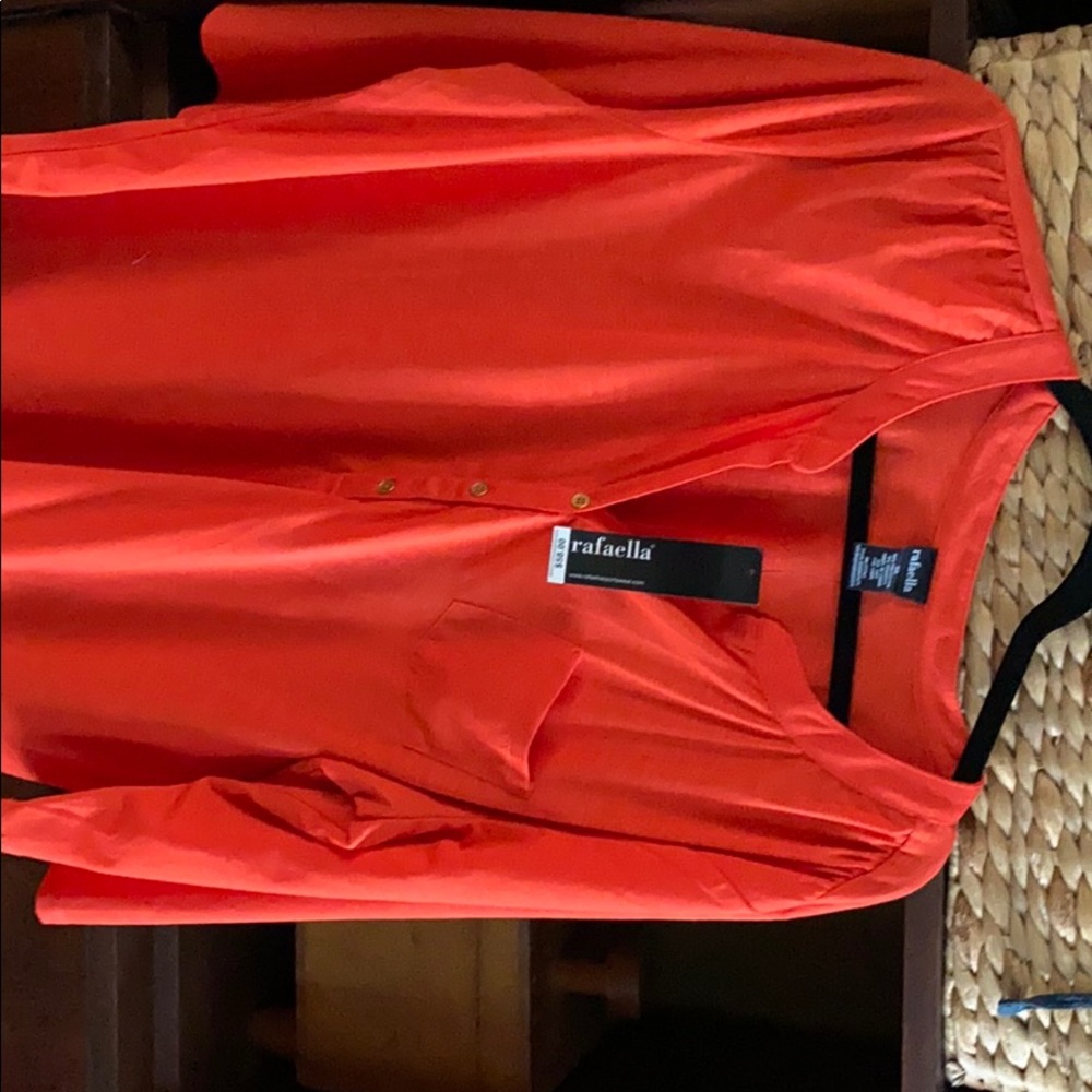 Woman’s tunic